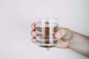 Cuento del vaso de agua